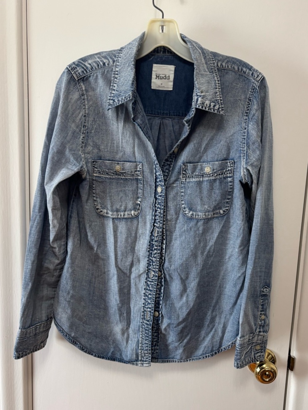 Mudd women’s medium retro Denim Shirt, light stonewashed, casual, western, Y2K